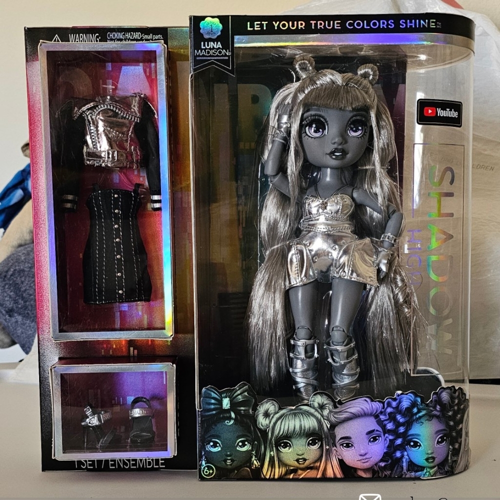 Rainbow High Shadow Luna Madison Doll